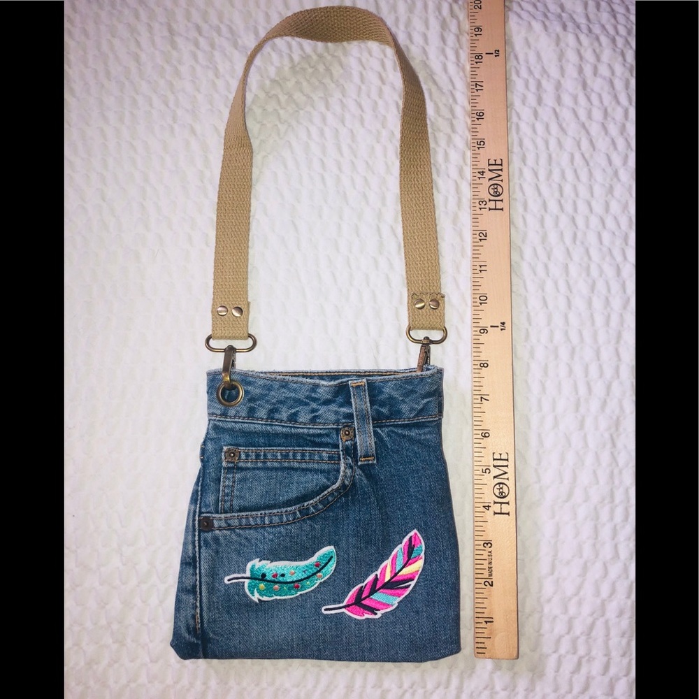 Girl’s mini denim purse